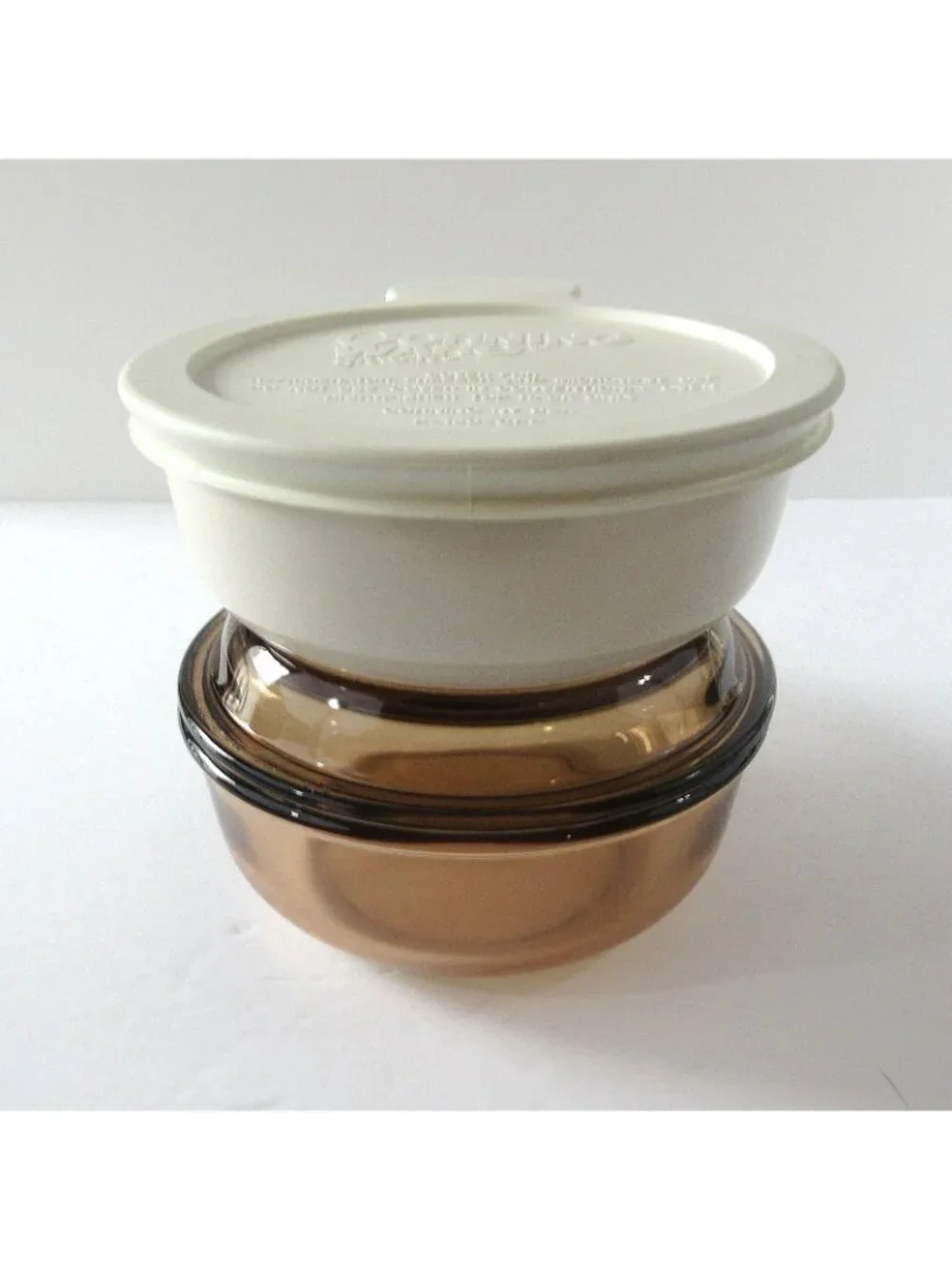 Corningware Grab-It Sandstone Bowl w/Lid and Visions Grab-It Bowl w/Glass Lid